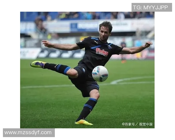 比勒菲尔德与柏德博恩精彩对决视频回顾及精彩瞬间分析